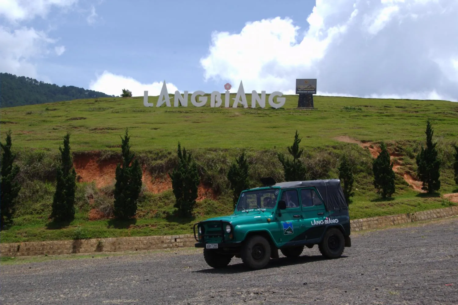 Lang Biang & Pine Forest Off-Road